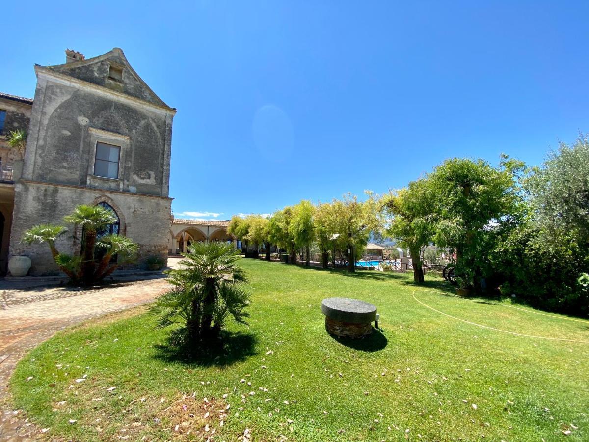 Le Colline Del Gelso-Masseria Mazzei Vendégház Rossano Kültér fotó