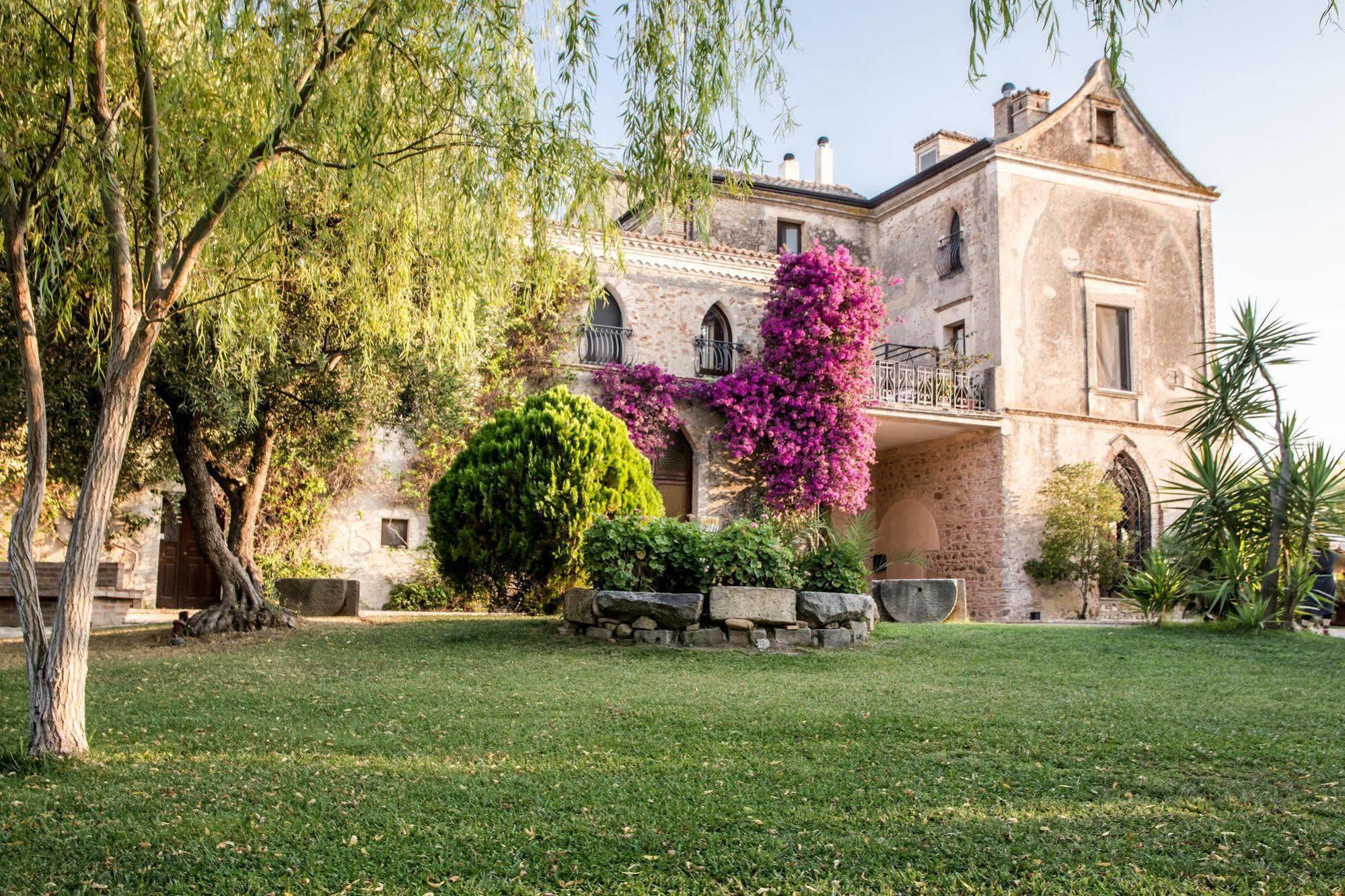 Le Colline Del Gelso-Masseria Mazzei Vendégház Rossano Kültér fotó